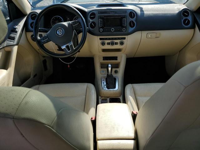 Parquets VOLKSWAGEN TIGUAN 2015 Czarny