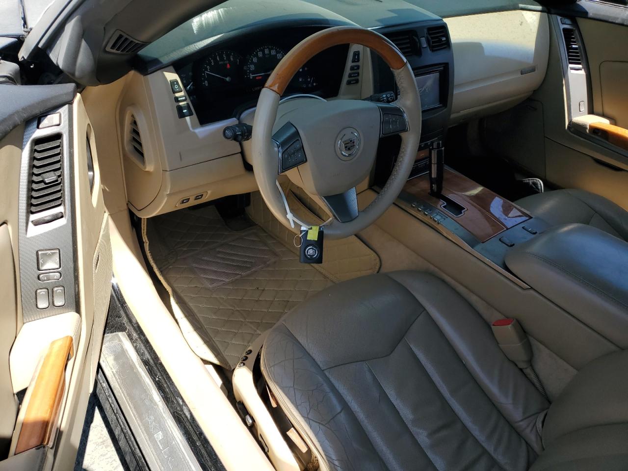 2008 Cadillac Xlr VIN: 1G6YV36A785601011 Lot: 65002655