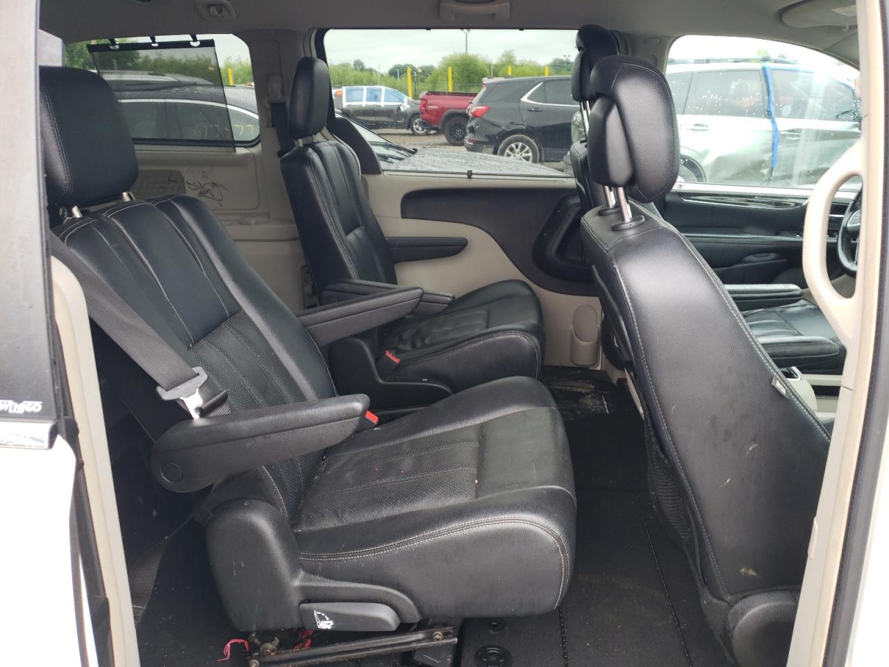 2013 Chrysler Town & Country Touring L VIN: 2C4RC1CG3DR767625 Lot: 64937845