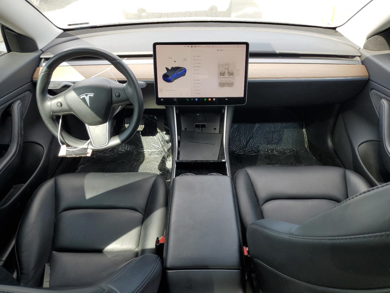 2018 Tesla Model 3 VIN: 5YJ3E1EA3JF160611 Lot: 63317885