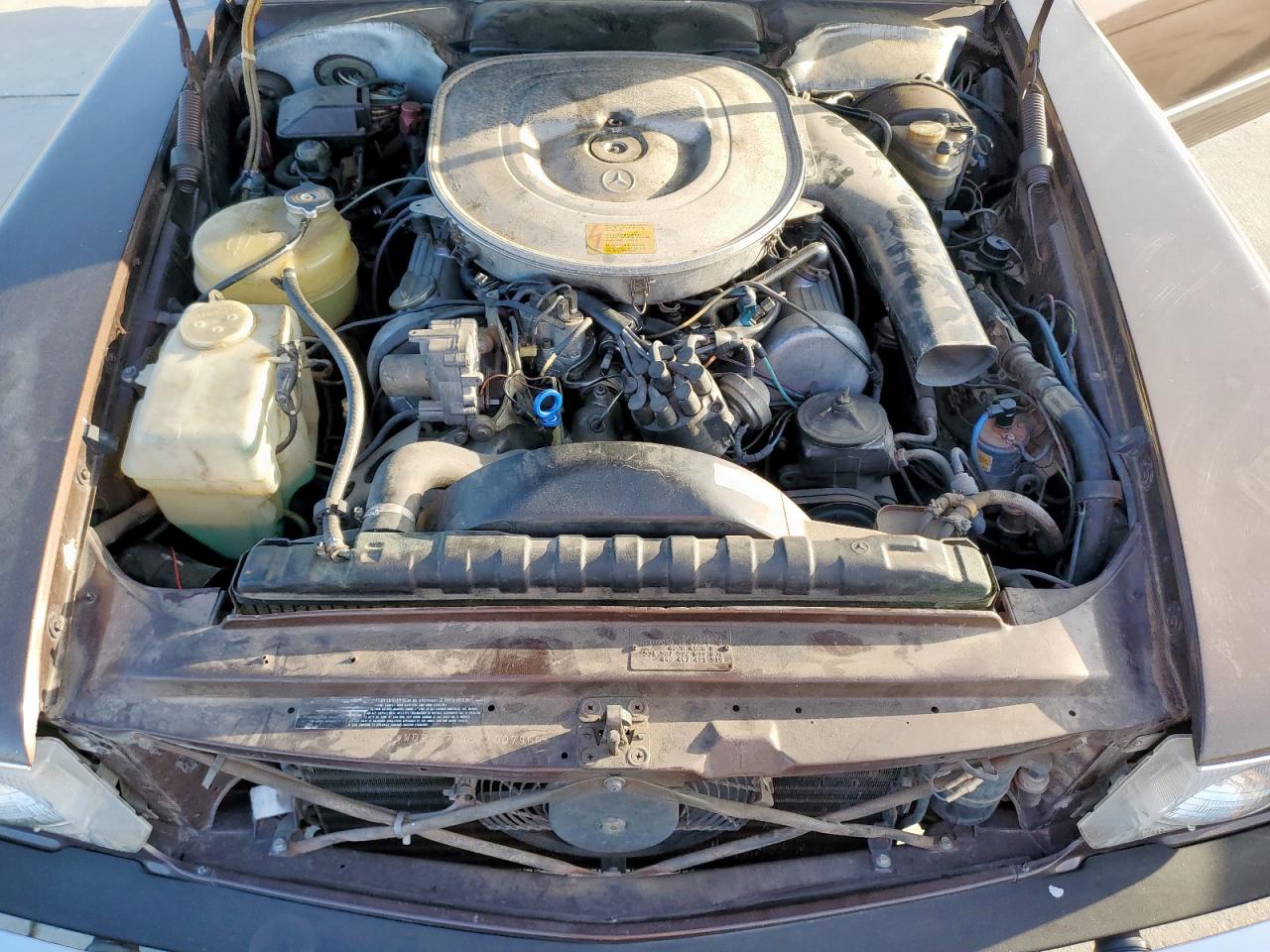 1981 Mercedes-Benz 380 Sl VIN: WDBBA45A0BB007969 Lot: 65242345