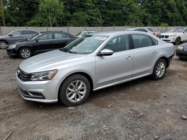 2016 Volkswagen Passat S  
