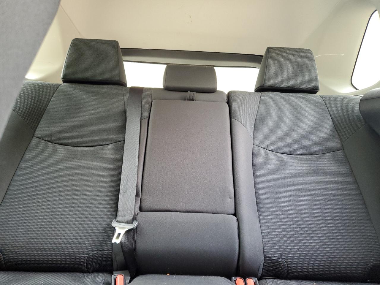 2020 Toyota Rav4 Le VIN: 2T3G1RFVXLC080296 Lot: 62118205