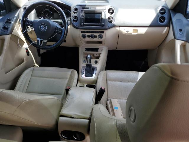 Parquets VOLKSWAGEN TIGUAN 2016 Czarny