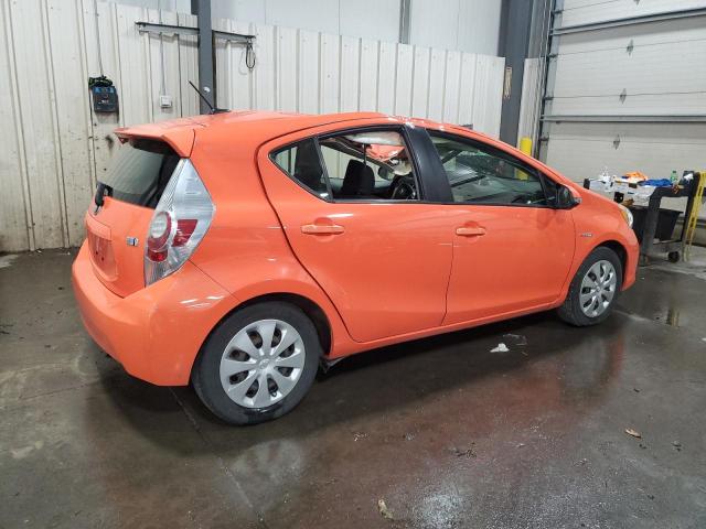 TOYOTA PRIUS 2014 Pomarańczowy