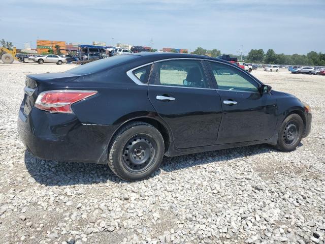 Sedans NISSAN ALTIMA 2015 Czarny