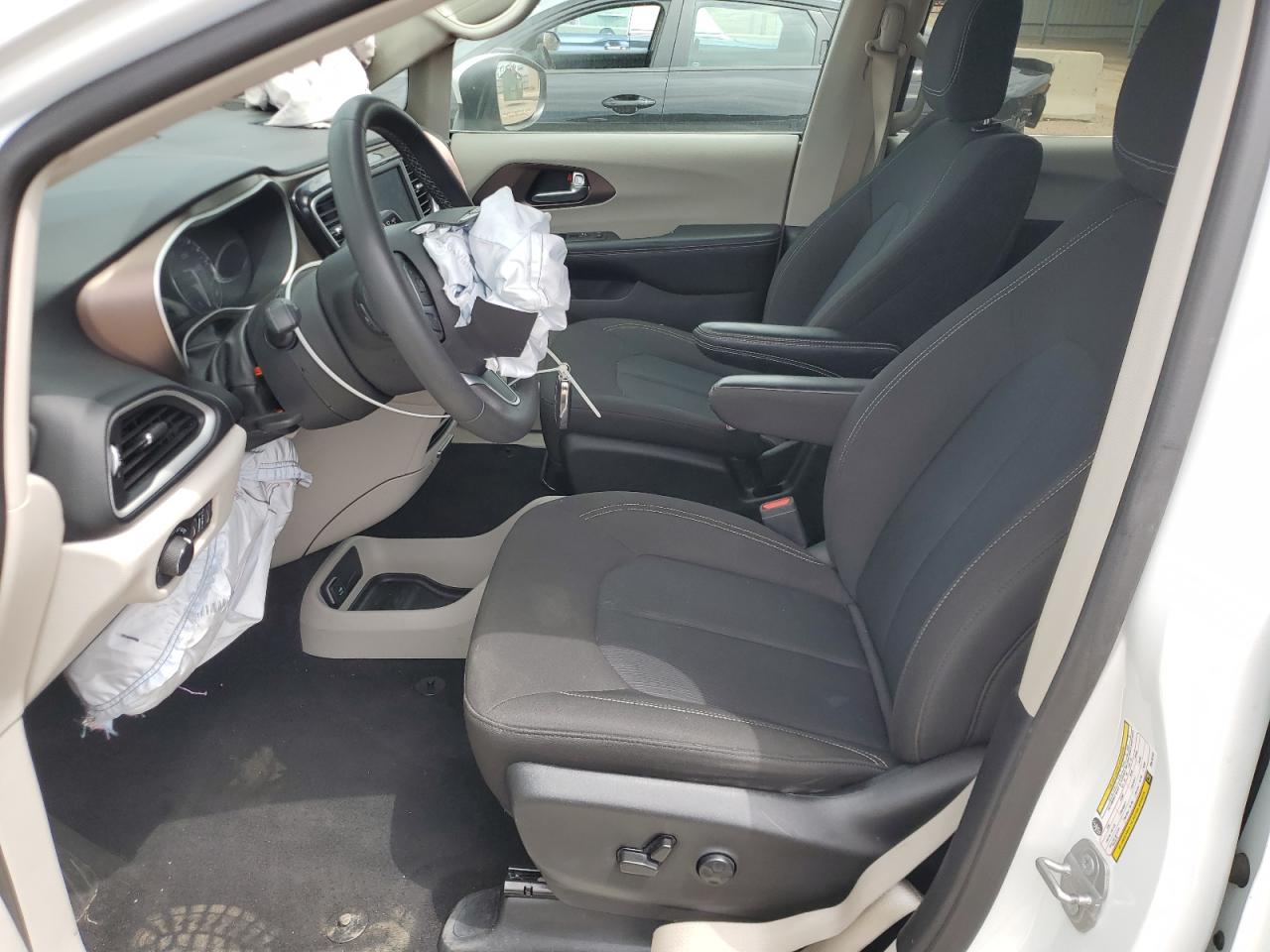 2023 Chrysler Voyager Lx VIN: 2C4RC1CG7PR516143 Lot: 65008175
