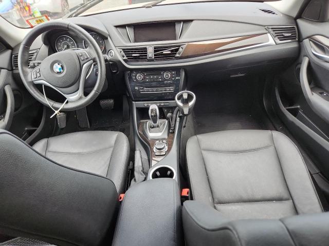  BMW X1 2015 Srebrny
