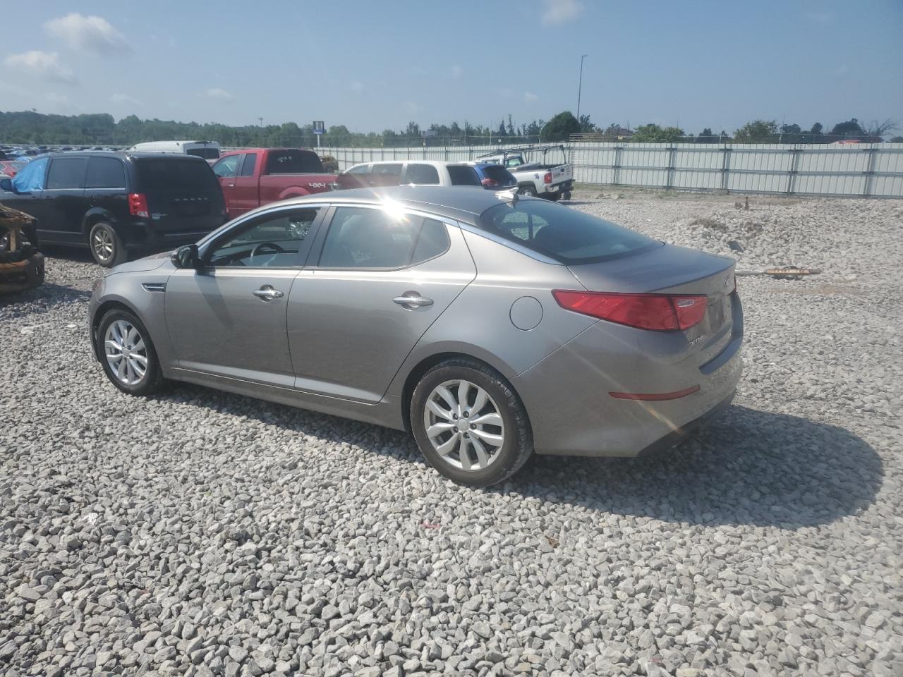 5xxgm4a71fg451225 5XXGM4A71FG451225 2015 Kia Optima Lx