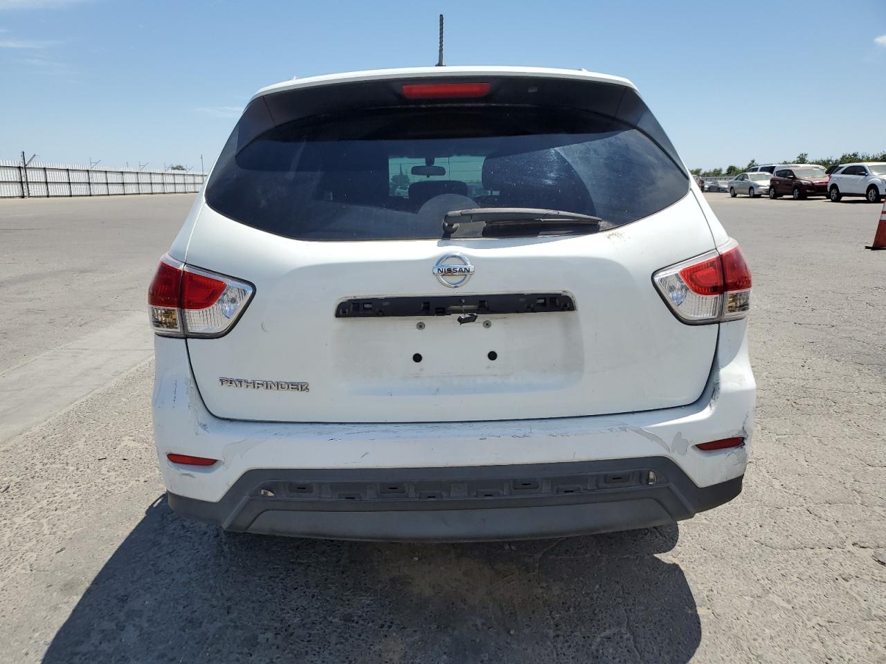 2015 Nissan Pathfinder S VIN: 5N1AR2MN5FC660761 Lot: 63827955
