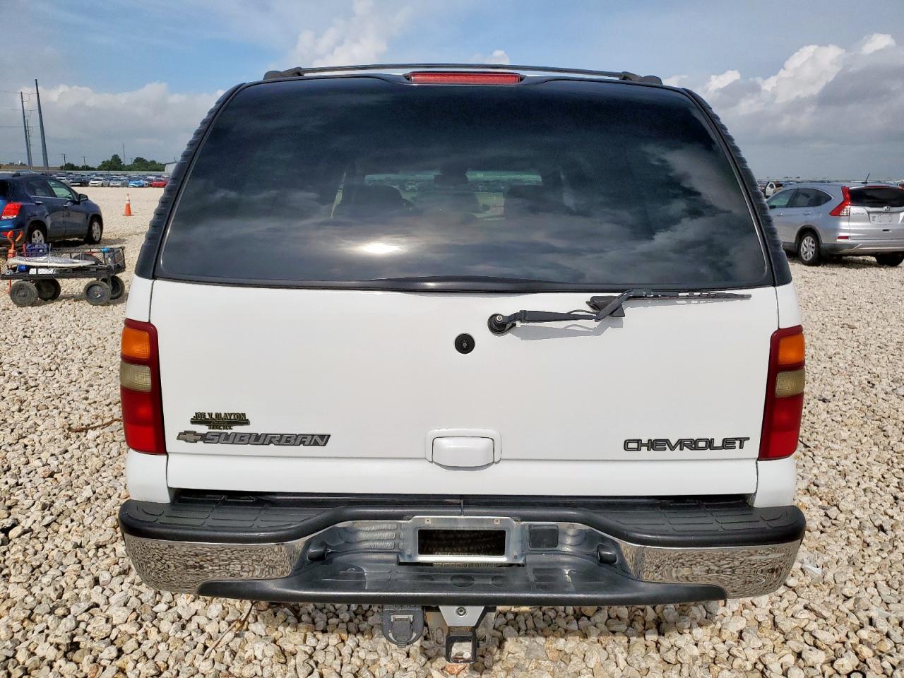 2002 Chevrolet Suburban C1500 VIN: 3GNEC16Z52G273739 Lot: 64416075