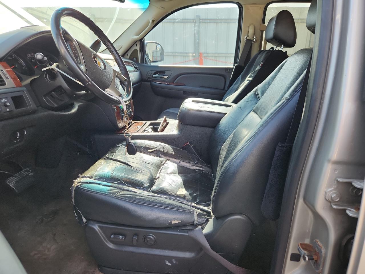 2009 Chevrolet Tahoe C1500 Ltz VIN: 1GNFC33J69R168149 Lot: 65070395