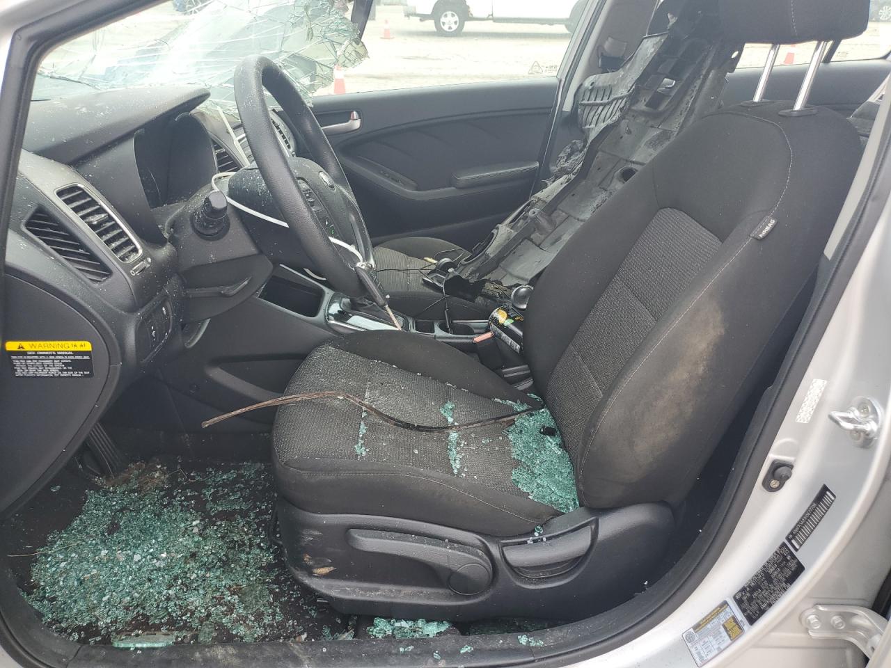 2017 Kia Forte Lx VIN: KNAFK5A83H5677738 Lot: 67112315