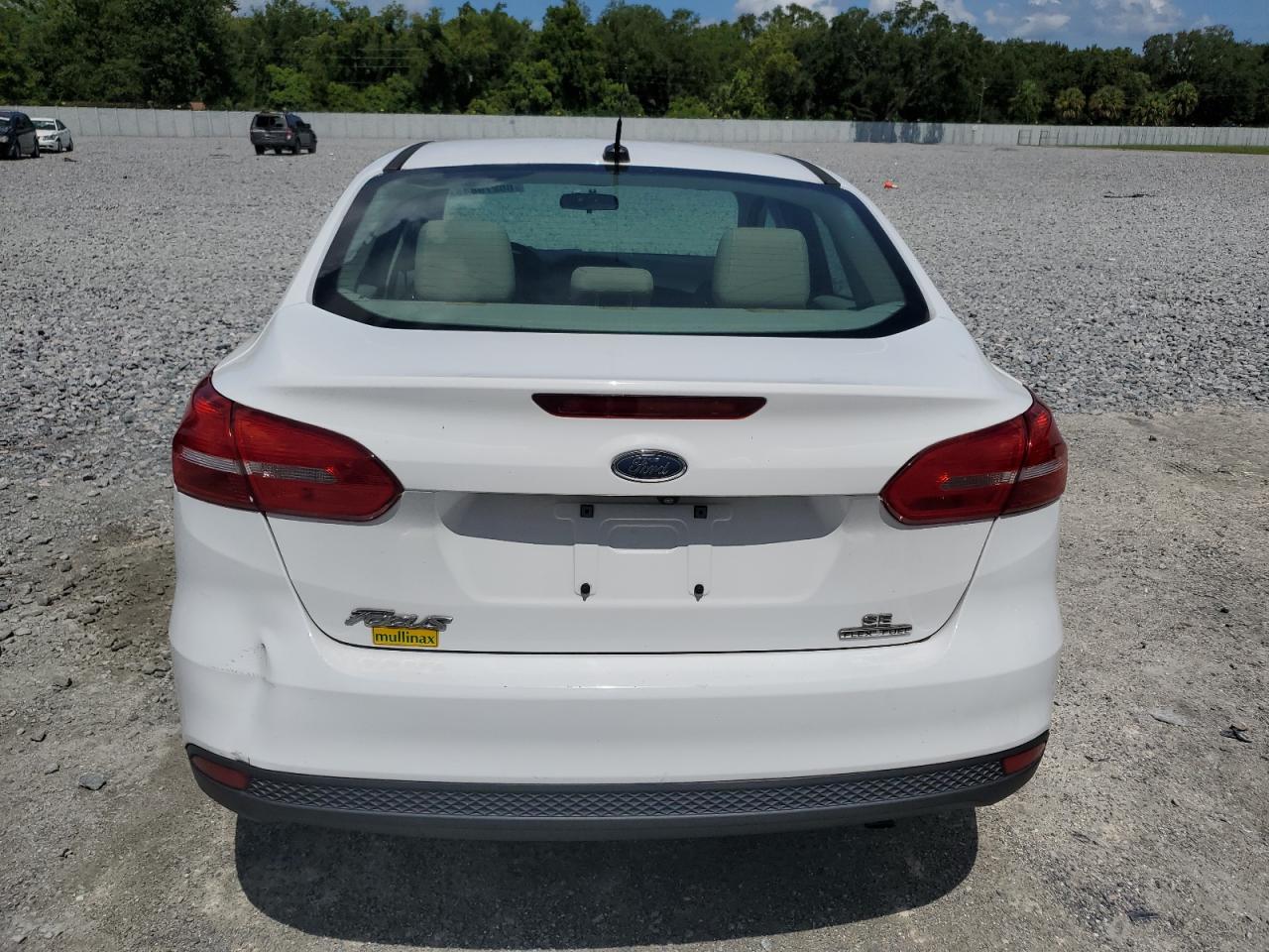 2016 Ford Focus Se VIN: 1FADP3F22GL304677 Lot: 65279845
