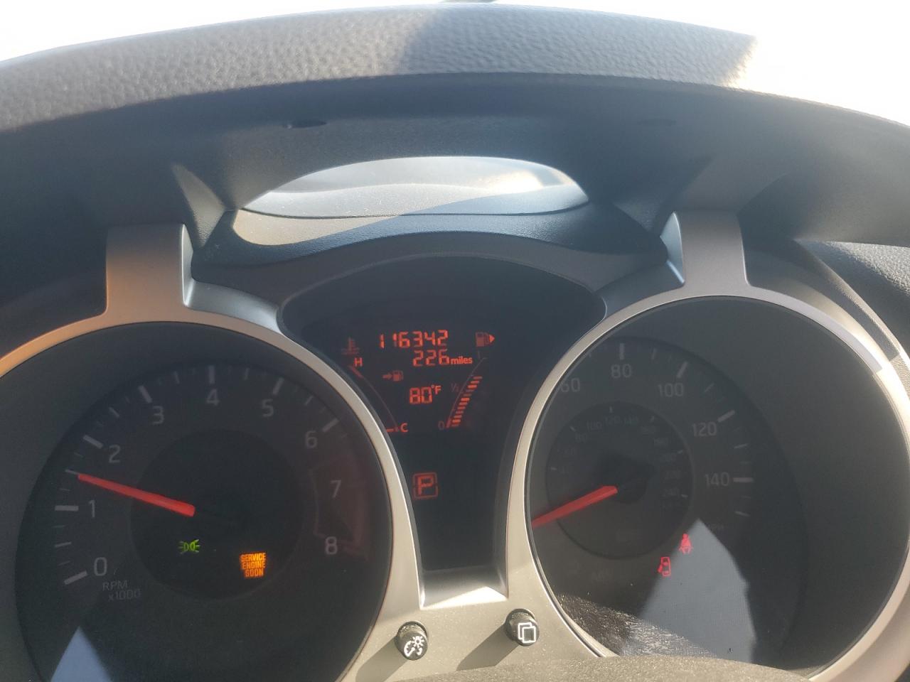 2014 Nissan Juke S VIN: JN8AF5MR2ET353925 Lot: 63764905