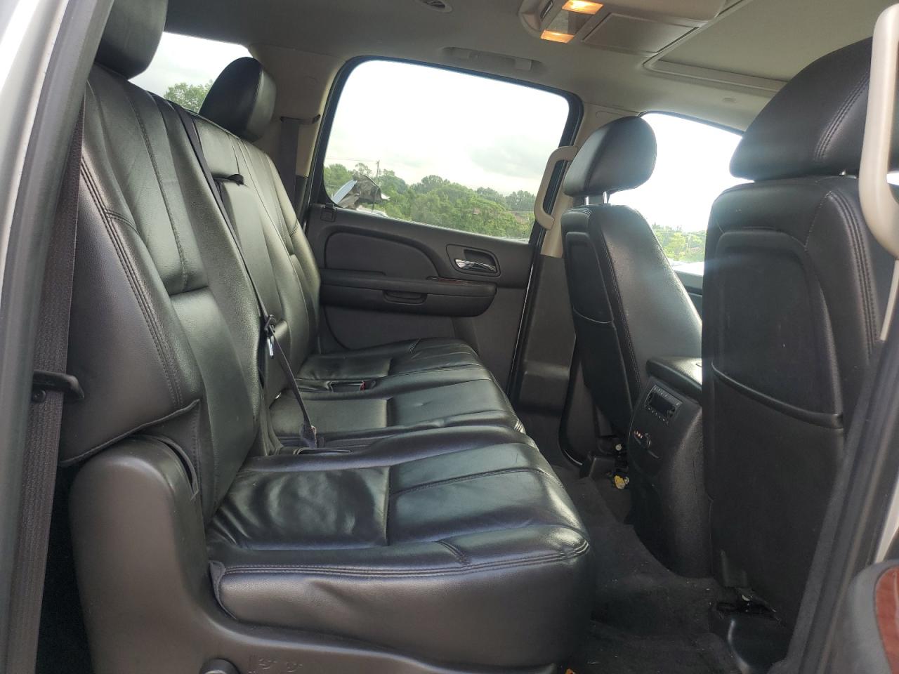 2012 GMC Yukon Xl C1500 Slt VIN: 1GKS1KE01CR135020 Lot: 64613715