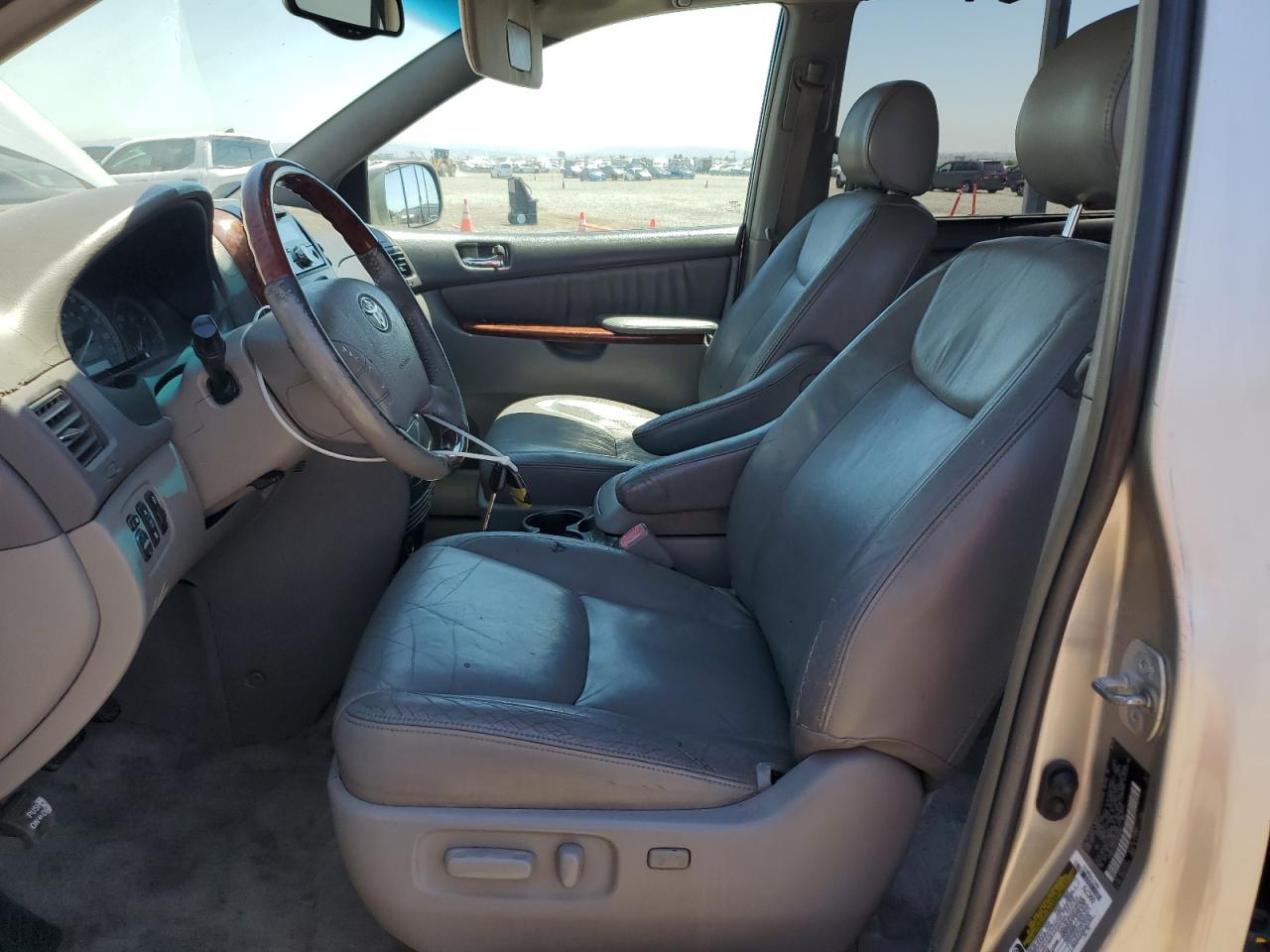 2005 Toyota Sienna Xle VIN: 5TDBA22C05S046246 Lot: 64139905