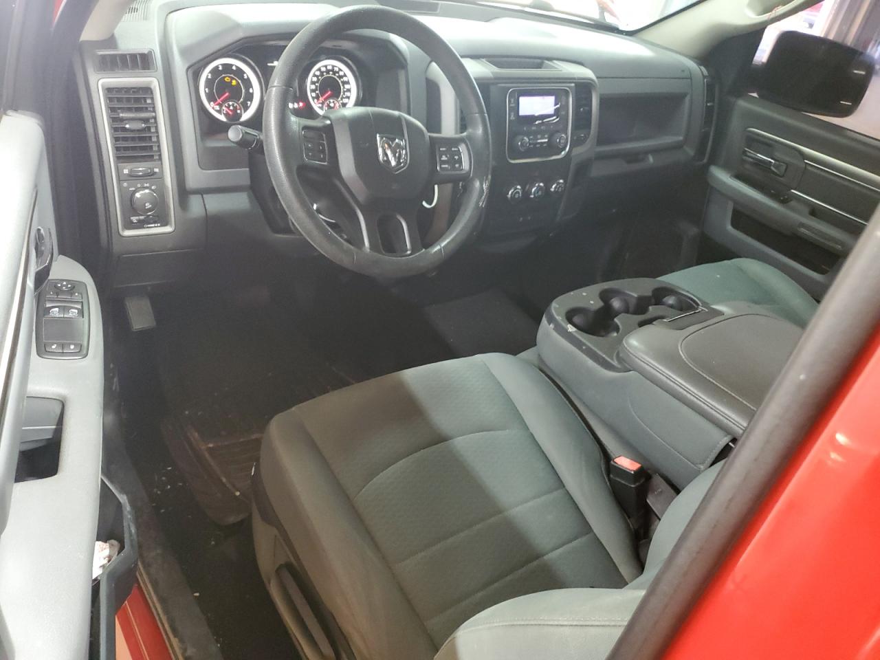 2016 Ram 1500 St VIN: 3C6JR6ATXGG239199 Lot: 64731205