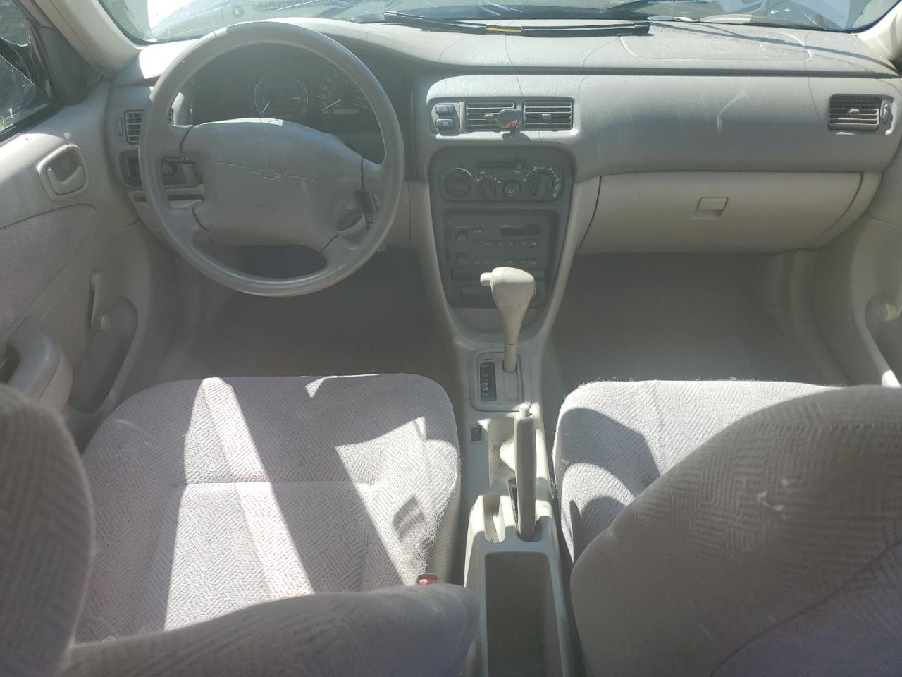 2000 Chevrolet Geo Prizm Base VIN: 1Y1SK5283YZ412788 Lot: 63516155