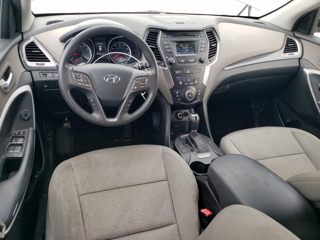 2016 Hyundai Santa Fe Sport VIN: 5XYZU3LB0GG312382 Lot: 64640895