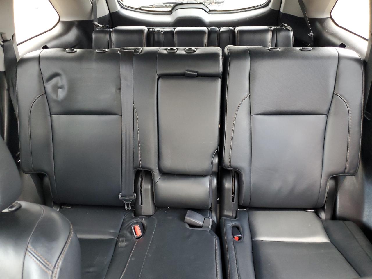2018 Toyota Highlander Se VIN: 5TDJZRFH1JS863528 Lot: 64126405