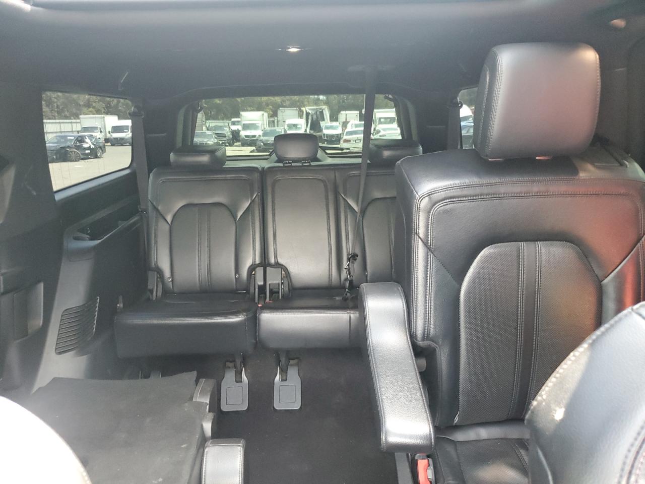 2019 Ford Expedition Max Limited VIN: 1FMJK2AT3KEA21039 Lot: 64931025