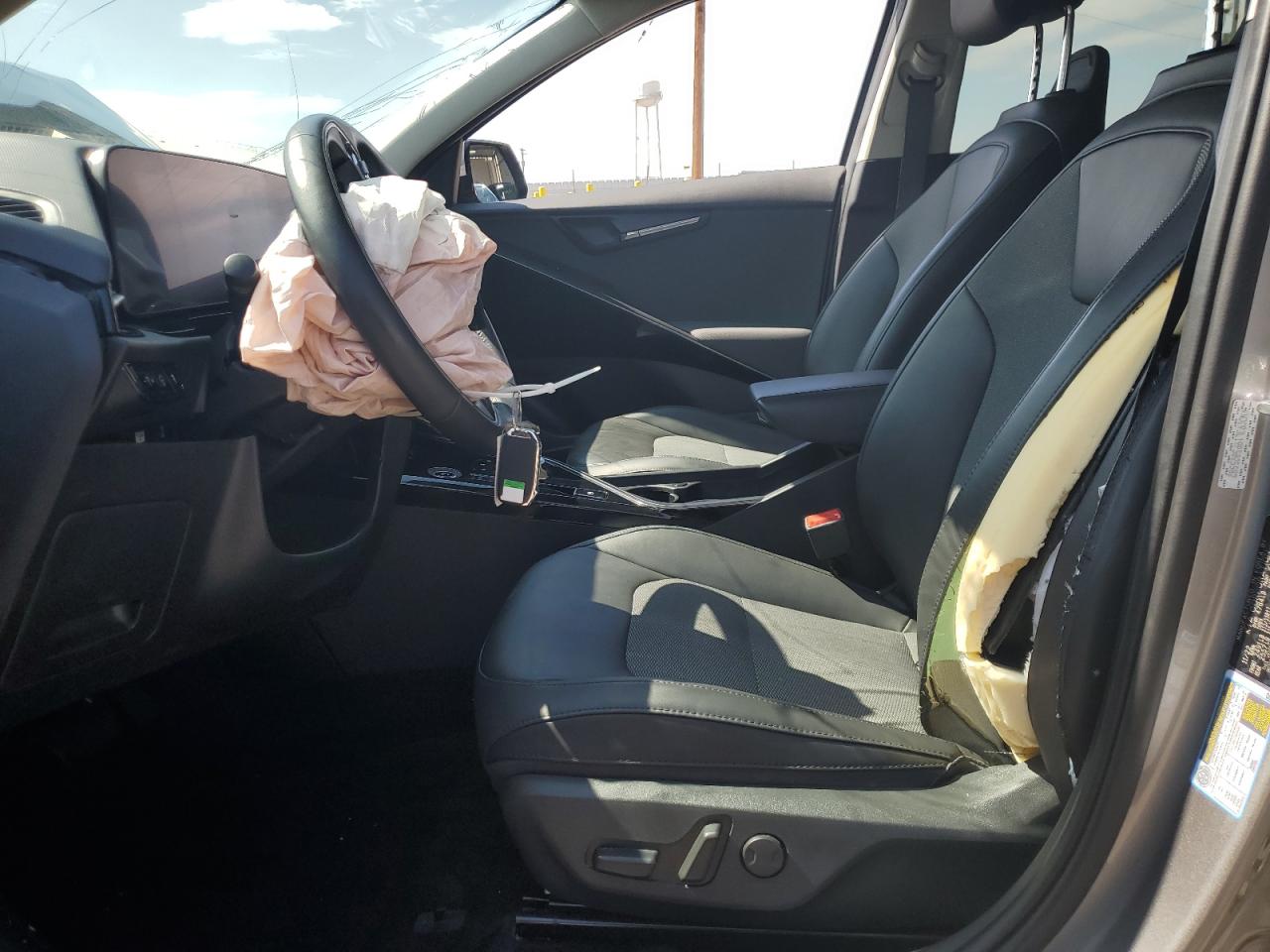 kndcr3l19p5025582 KNDCR3L19P5025582 2023 Kia Niro Wind