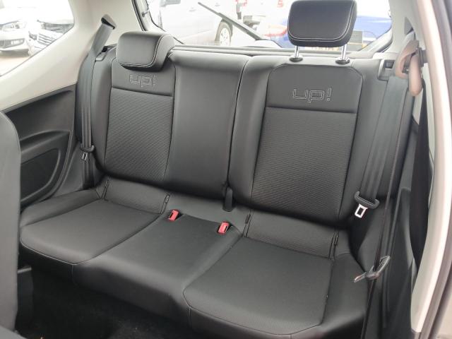 2013 VOLKSWAGEN HIGH UP