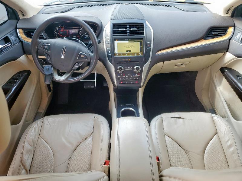 Паркетники LINCOLN MKC 2016 Серебристый