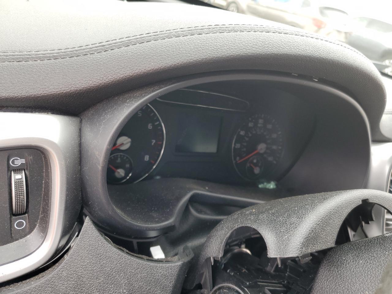 2019 Kia Sorento L VIN: 5XYPG4A35KG610743 Lot: 64807785