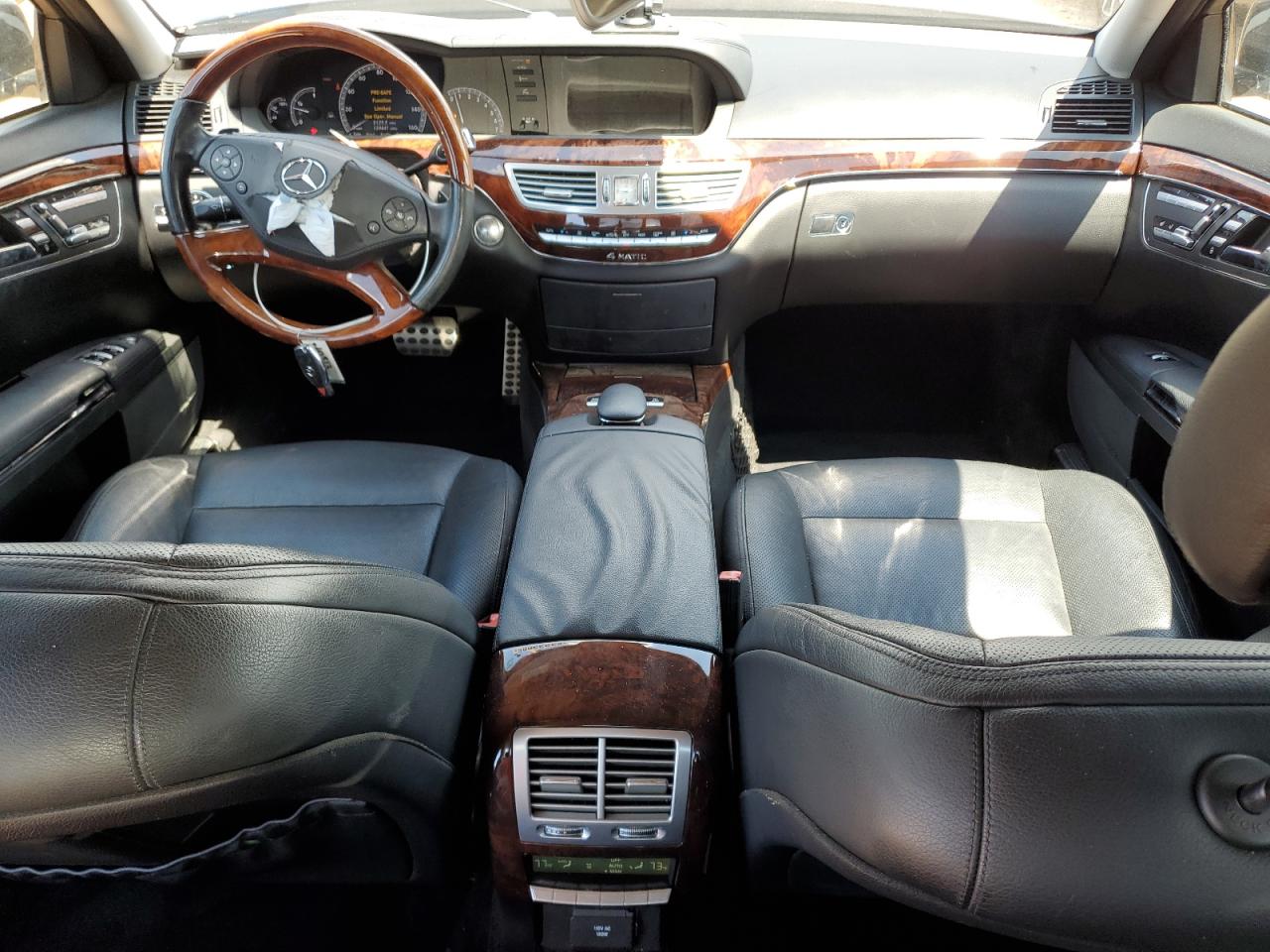 2011 Mercedes-Benz S 550 4Matic VIN: WDDNG8GB0BA417077 Lot: 63233085