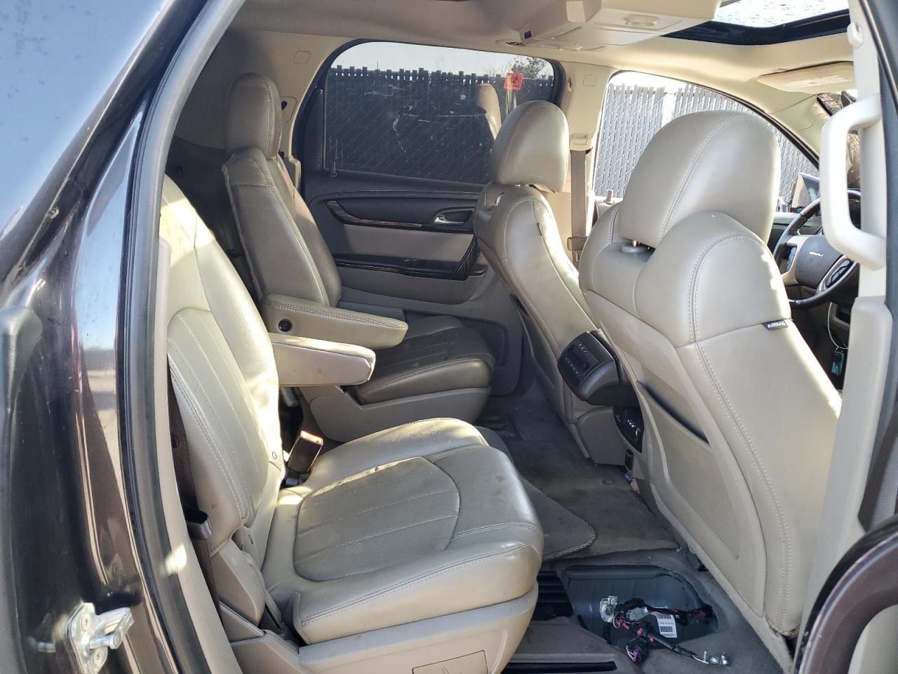 2015 GMC Acadia Denali VIN: 1GKKRTKD6FJ111076 Lot: 63584785