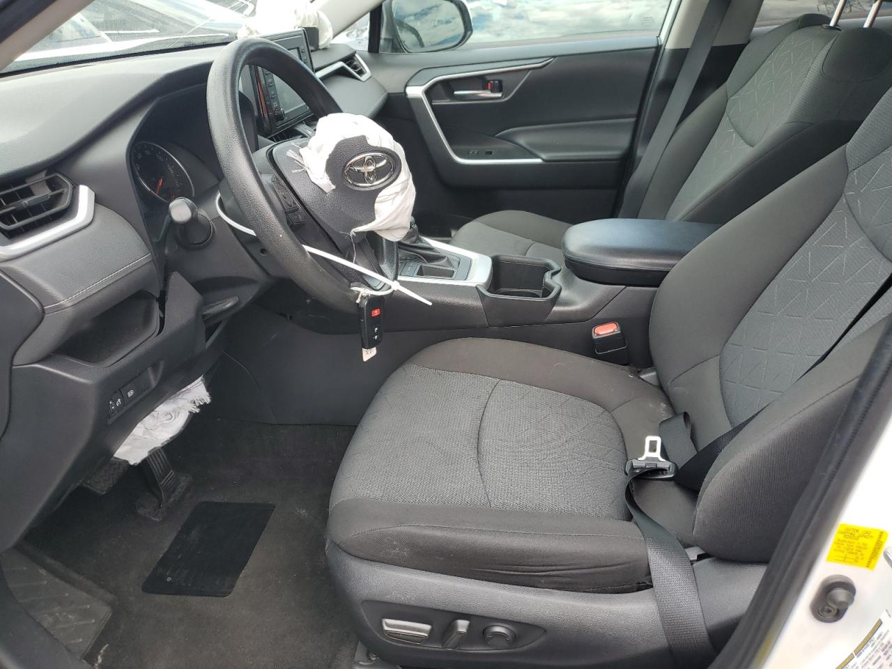 2022 Toyota Rav4 Xle VIN: 2T3W1RFV7NW206238 Lot: 65015105