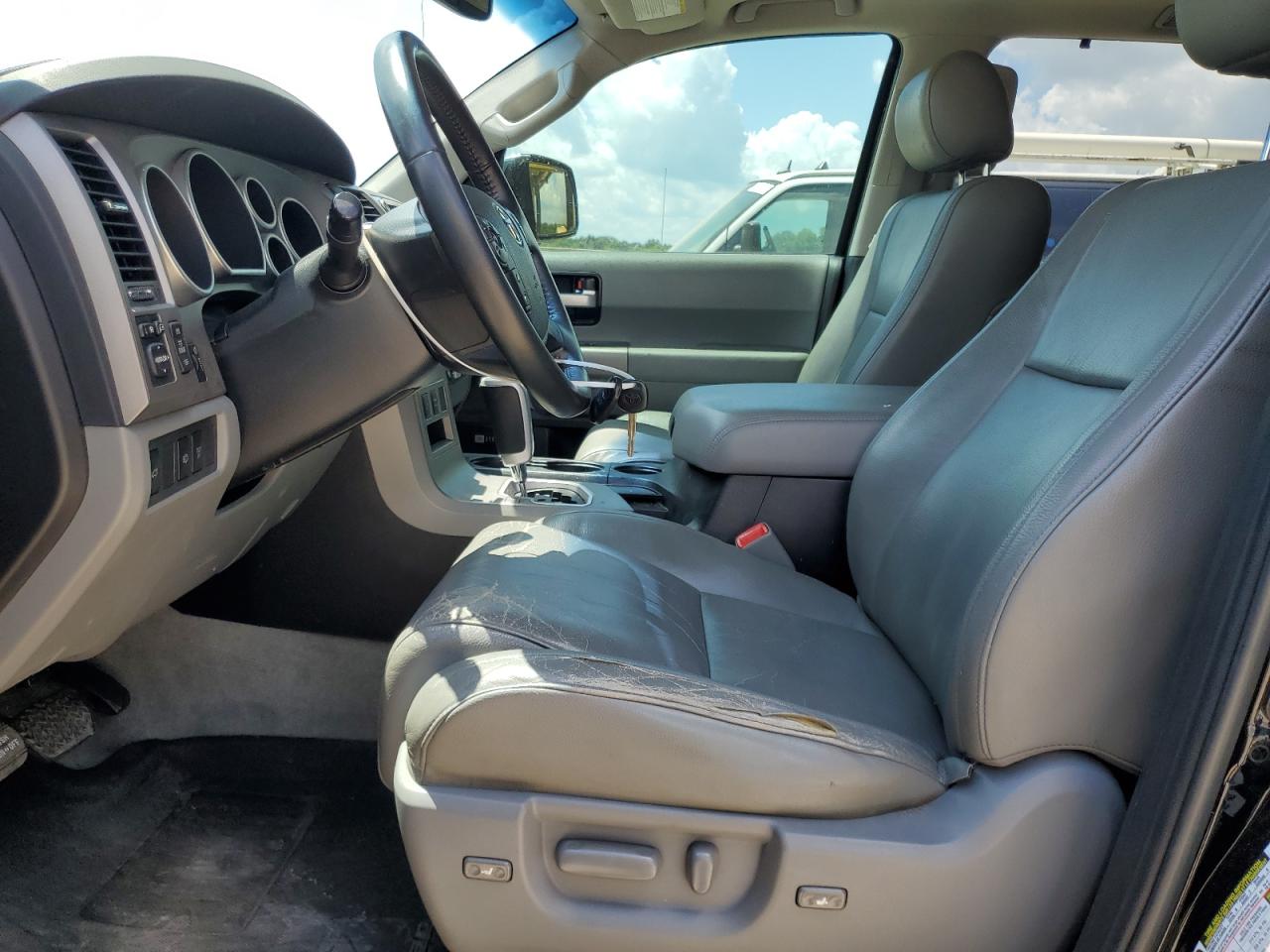 2010 Toyota Sequoia Limited VIN: 5TDJW5G12AS037645 Lot: 65016655