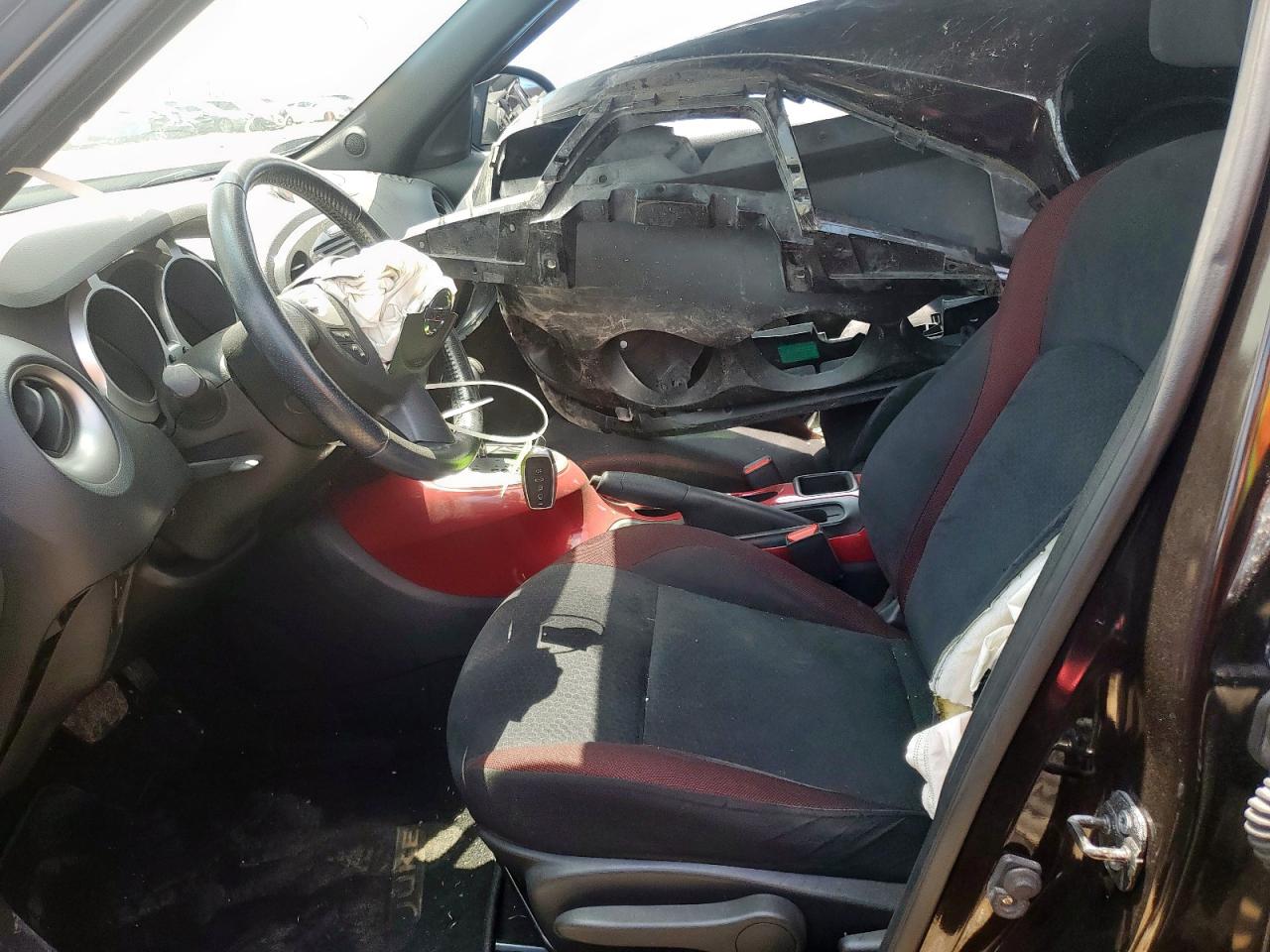 2014 Nissan Juke S VIN: JN8AF5MR8ET353024 Lot: 63294455