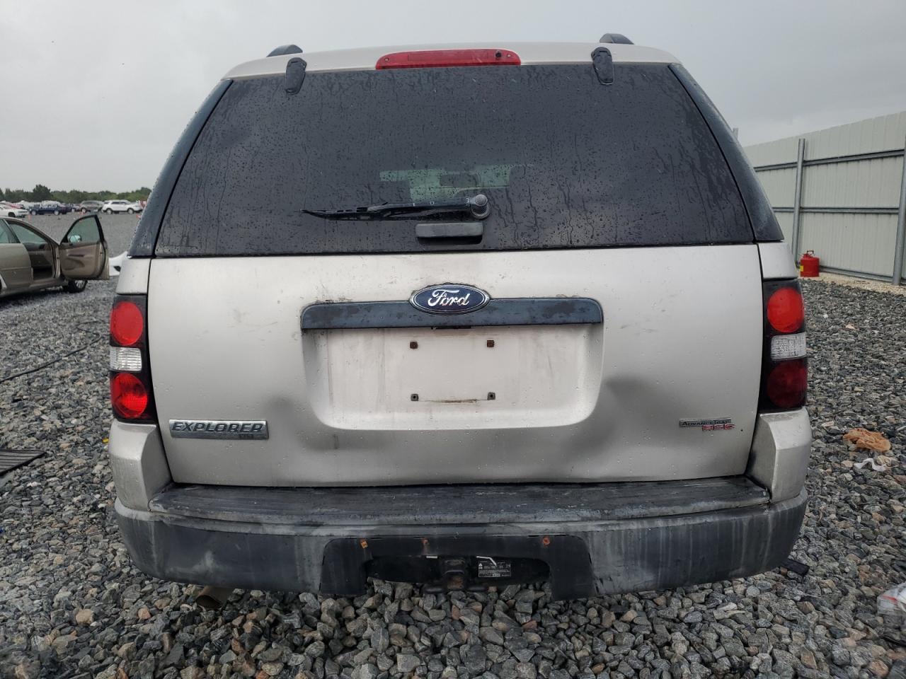 2007 Ford Explorer Xlt VIN: 1FMEU63E07UB73486 Lot: 63313825