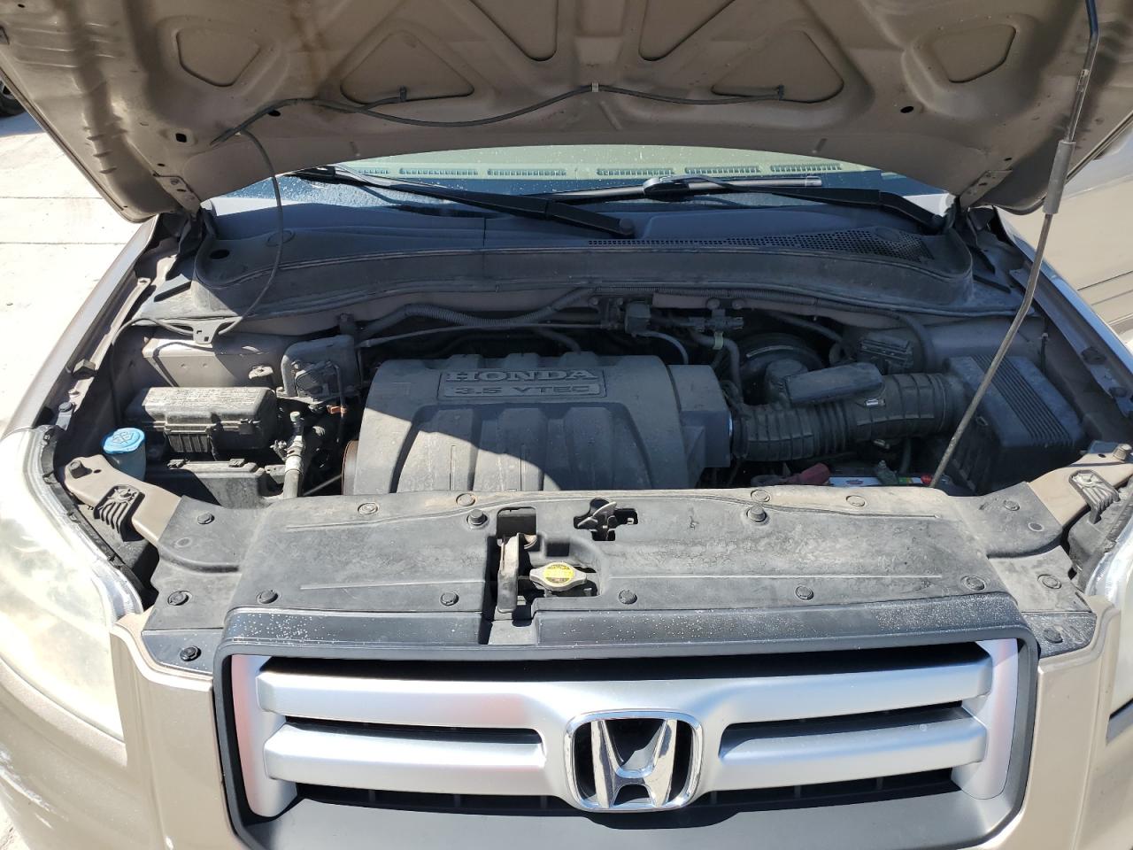 2007 Honda Pilot Lx VIN: 5FNYF18107B013346 Lot: 66501645