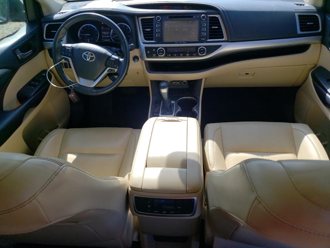 2019 Toyota Highlander Se VIN: 5TDKZRFH5KS324674 Lot: 65434965