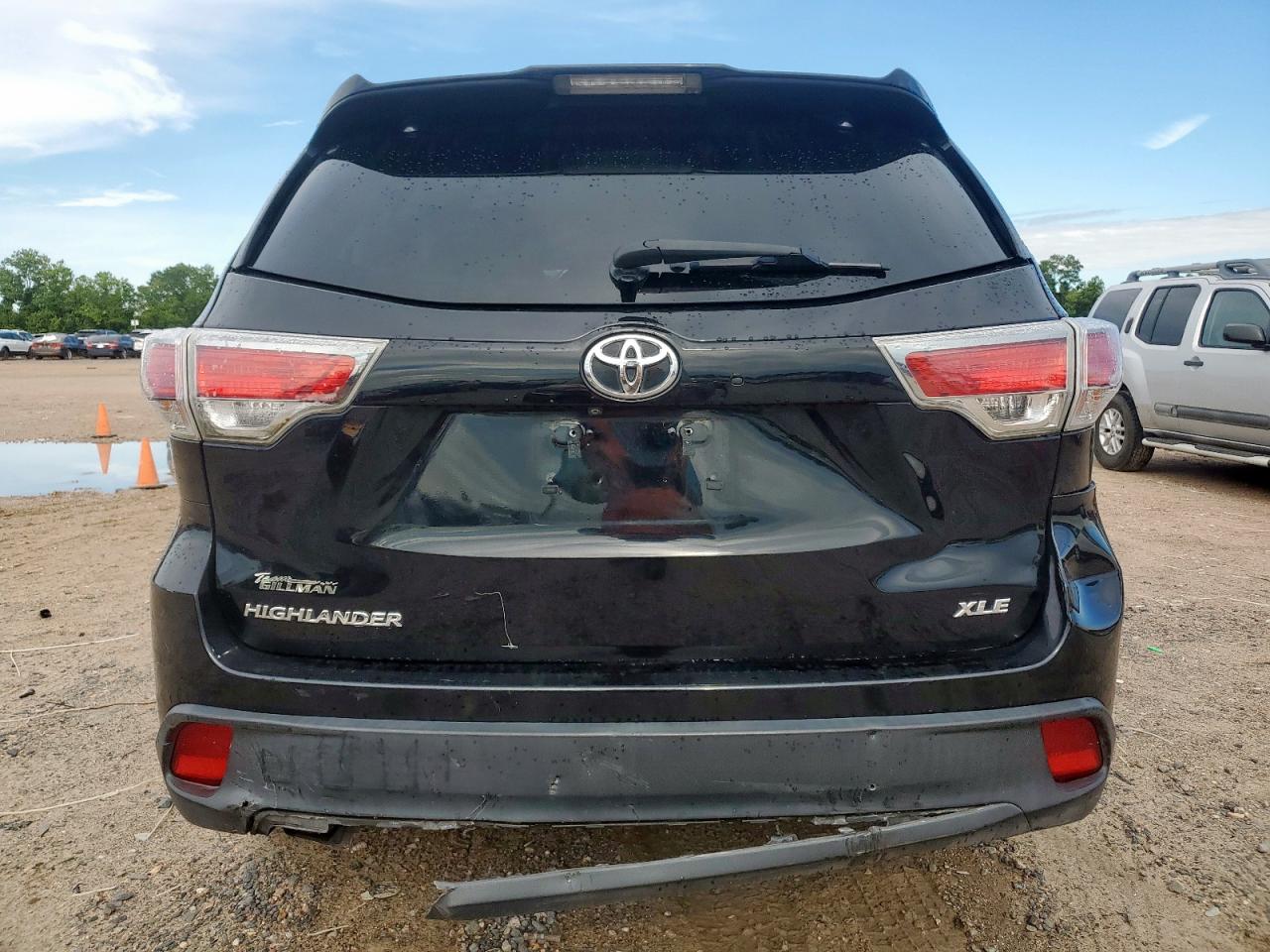 2015 Toyota Highlander Xle VIN: 5TDKKRFH6FS078955 Lot: 65504445