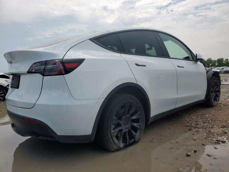  TESLA MODEL Y 2024 Biały
