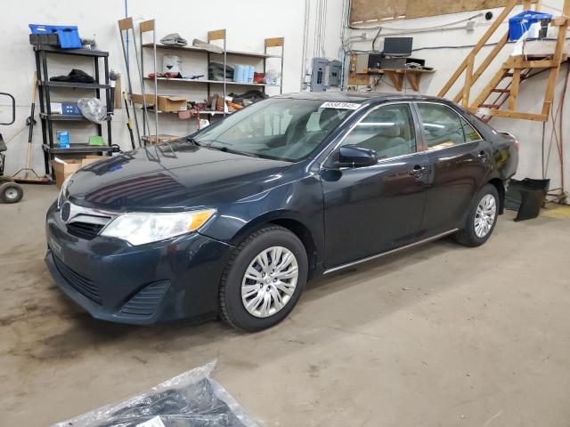  TOYOTA CAMRY 2014 Granatowy