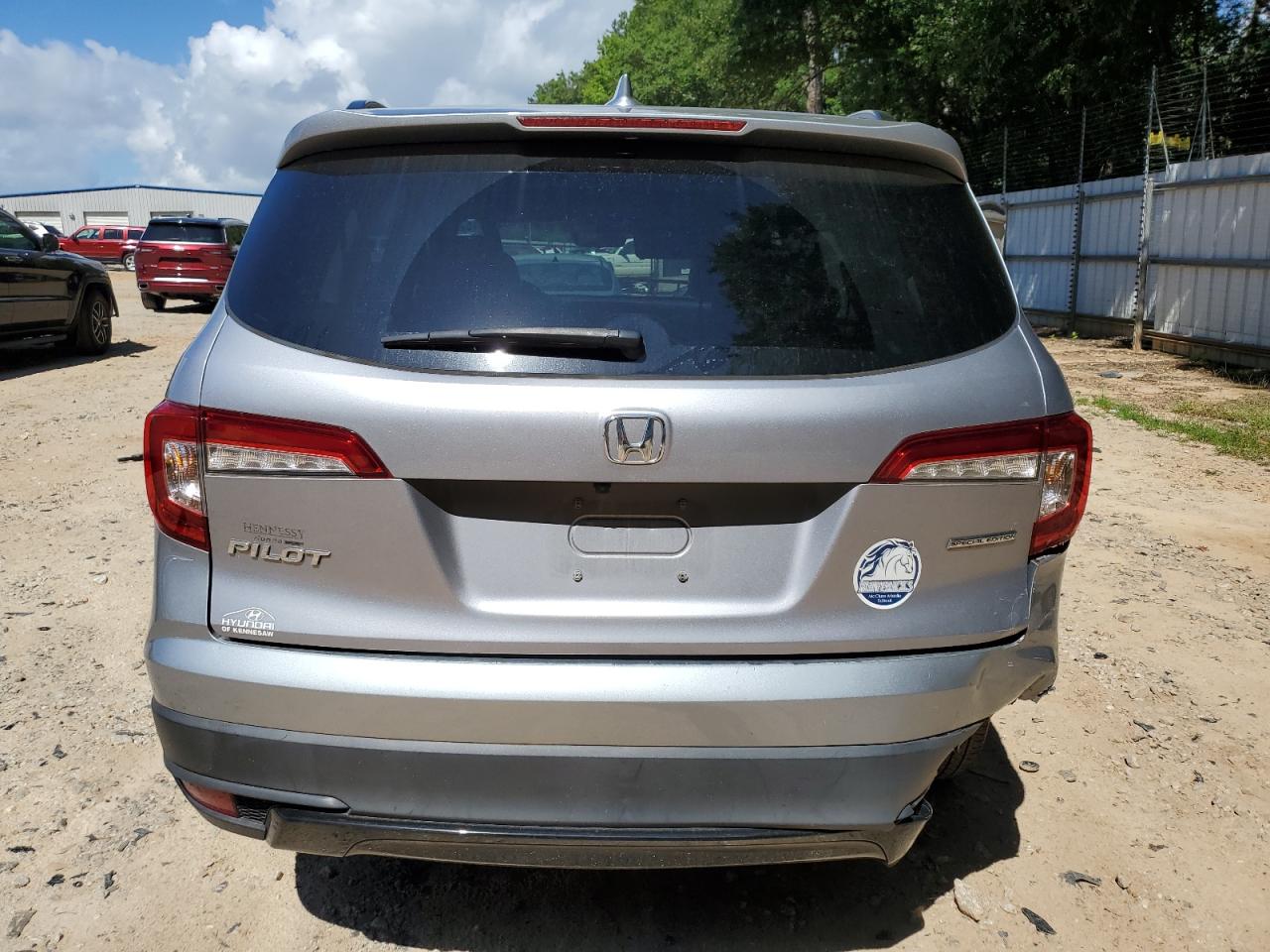 2021 Honda Pilot Se VIN: 5FNYF5H20MB009101 Lot: 65338015