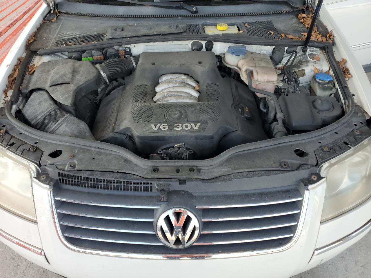 2003 Volkswagen Passat Glx VIN: WVWRH63B83P458073 Lot: 62129105
