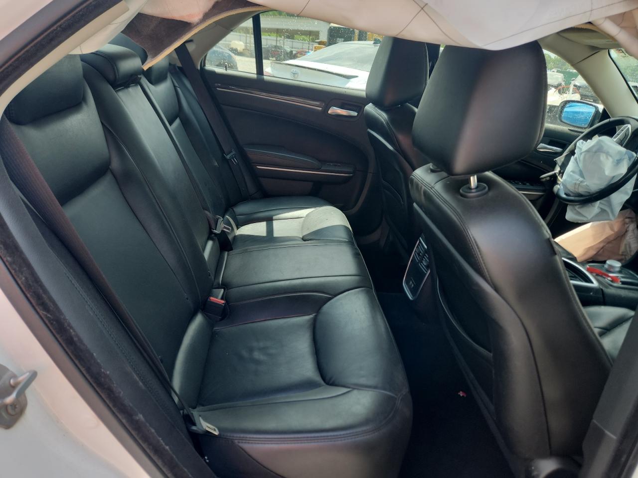 2022 Chrysler 300 Touring L VIN: 2C3CCADG6NH131183 Lot: 65978905