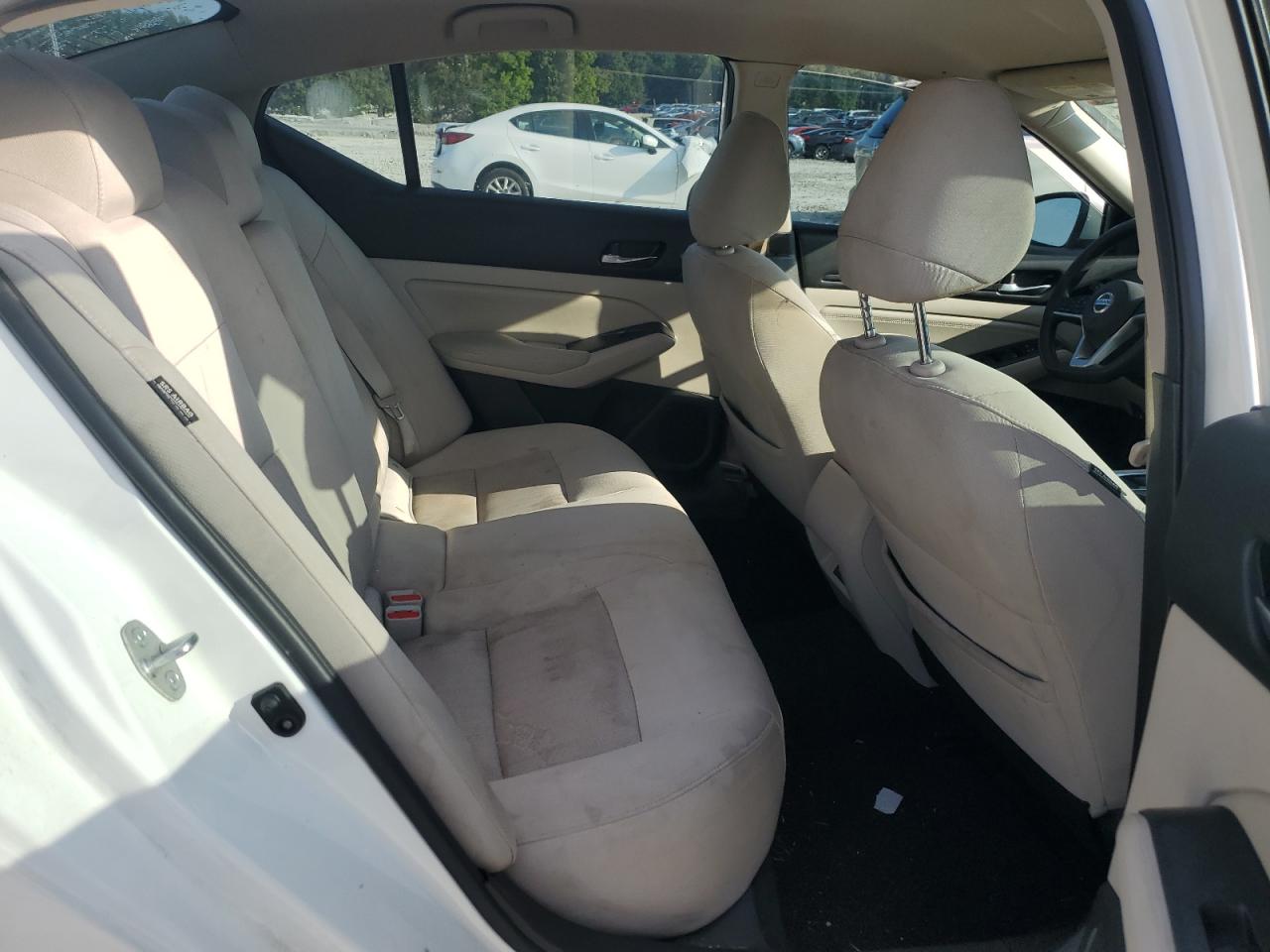 2019 Nissan Altima S VIN: 1N4BL4BW9KC169675 Lot: 63981355