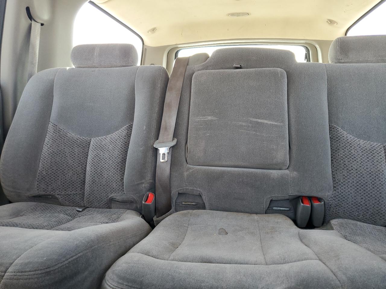 2005 Chevrolet Suburban C1500 VIN: 3GNEC16Z95G277975 Lot: 62164835