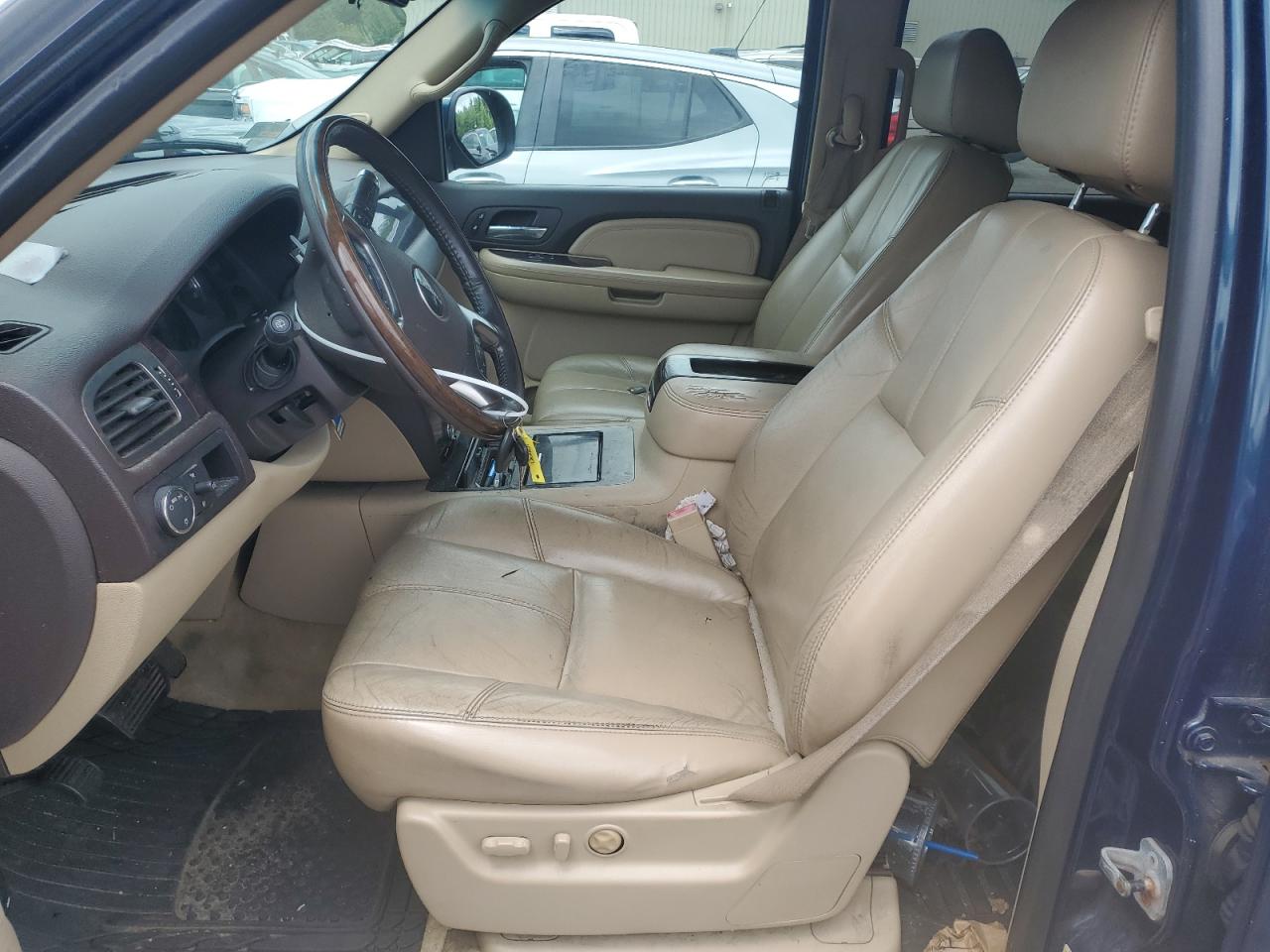 2007 GMC Yukon Denali VIN: 1GKFK63817J280397 Lot: 63852405