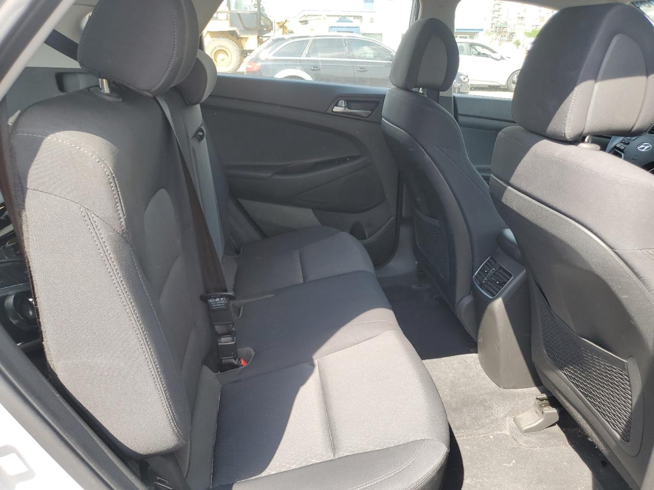 2018 Hyundai Tucson Sel VIN: KM8J33A43JU627764 Lot: 64461665