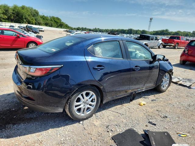 TOYOTA SCION 2016 Granatowy