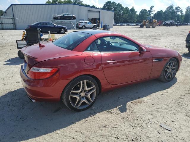  MERCEDES-BENZ SLK-CLASS 2015 Czerwony